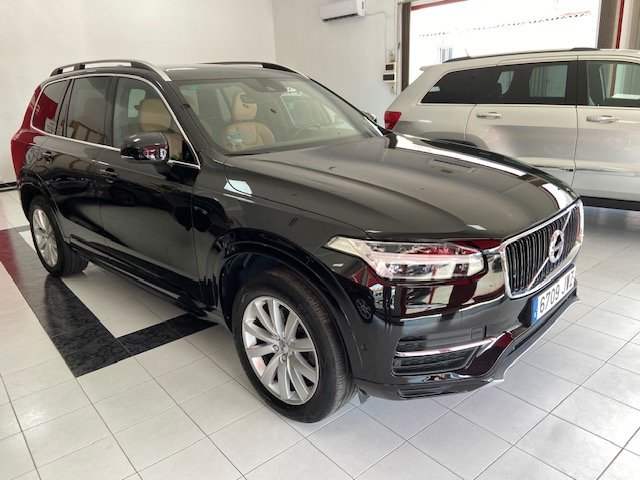 VOLVO XC90 2.0 D5 MOMENTUM AWD 7 PLAZAS