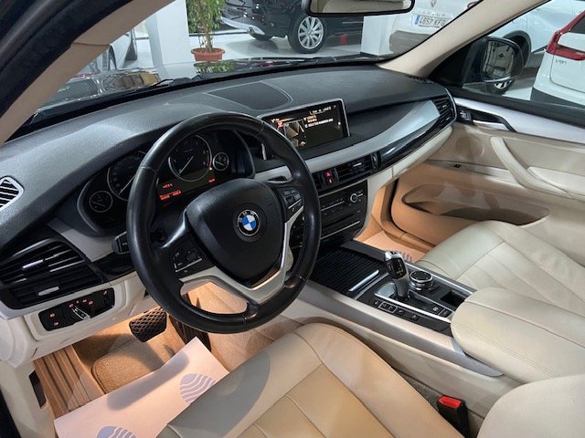 BMW X5 3.0D 7 PLAZAS