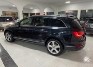 AUDI Q7 3.0 TDI V6 7 PLAZAS