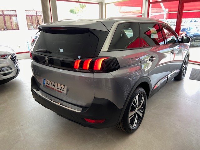 PEUGEOT 5008 1.5 HDI 7 PLAZAS ALLURE