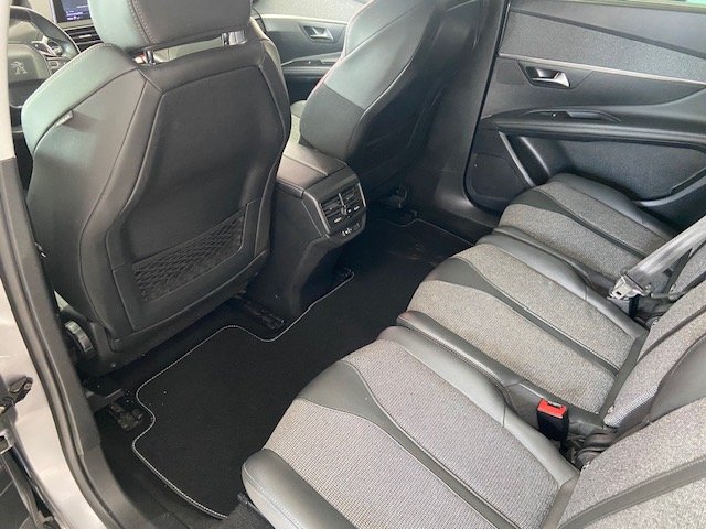 PEUGEOT 5008 1.5 HDI 7 PLAZAS ALLURE