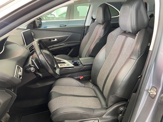 PEUGEOT 5008 1.5 HDI 7 PLAZAS ALLURE
