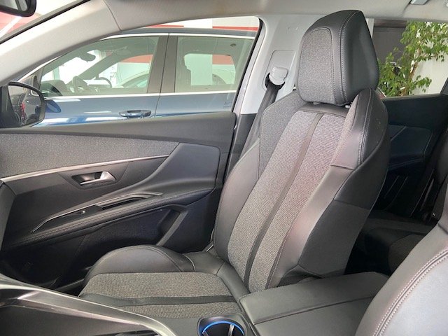 PEUGEOT 5008 1.5 HDI 7 PLAZAS ALLURE