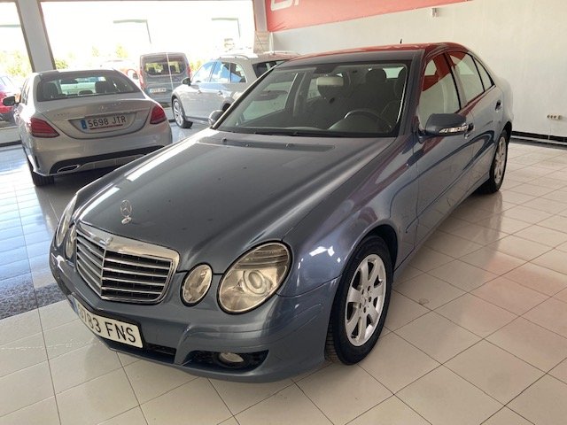 MERCEDES-BENZ Clase E 220 CDI