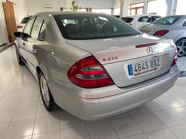 MERCEDES-BENZ Clase E 270 CDI