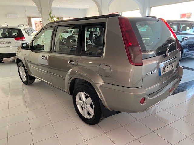 NISSAN XTRAIL 2.2 DCI 4×4