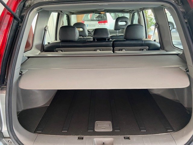 NISSAN XTRAIL 2.2 DCI 4×4