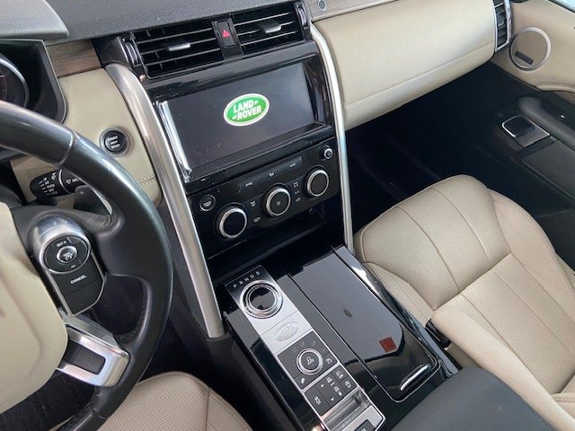 LAND ROVER DISCOVERY 3.0 TD V6 HSE