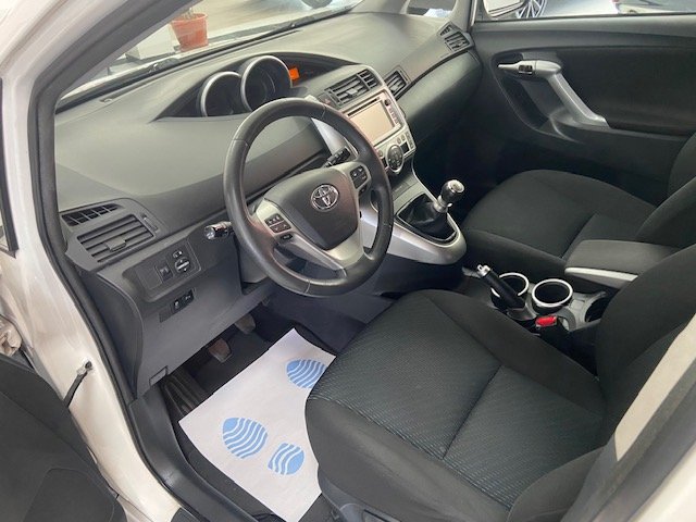 TOYOTA VERSO 2.0 D4-D 7 PLAZAS