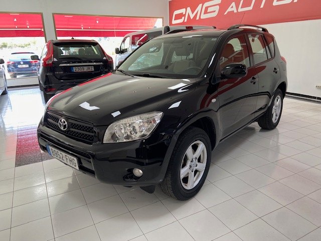 TOYOTA RAV4 2.0 4X4