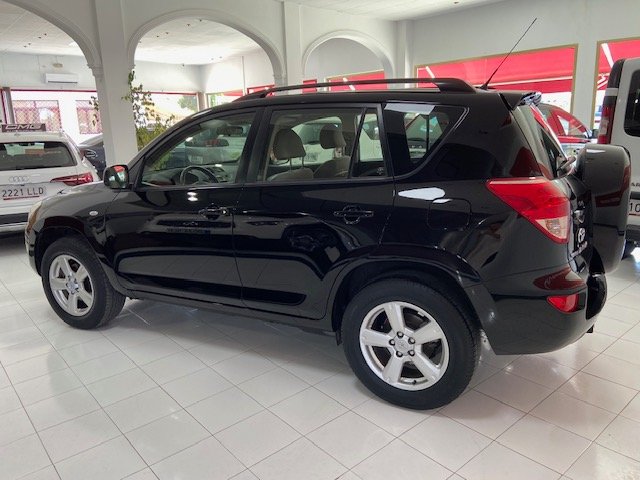 TOYOTA RAV4 2.0 4X4