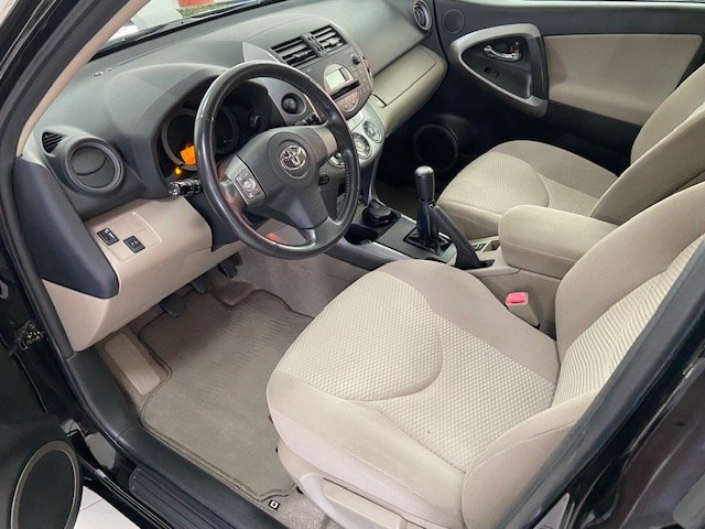 TOYOTA RAV4 2.0 4X4