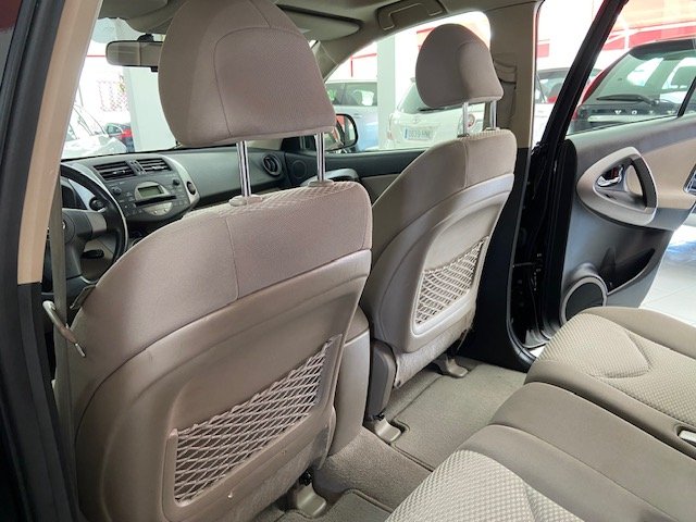 TOYOTA RAV4 2.0 4X4