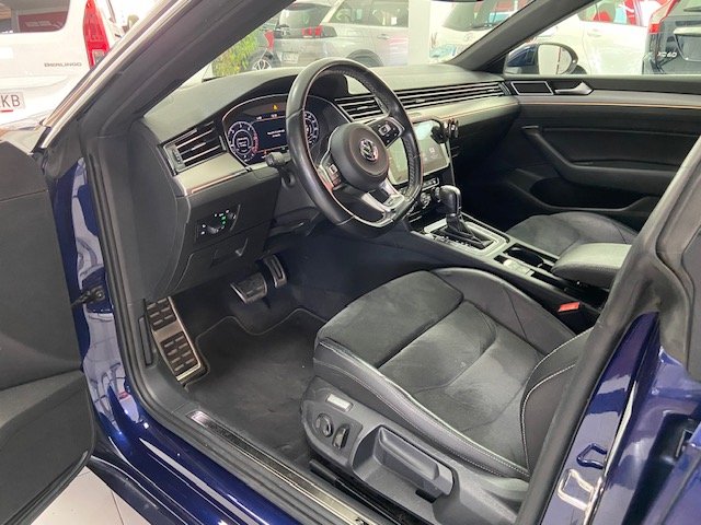 VOLKSWAGEN ARTEON 2.0 TDI R-LINE