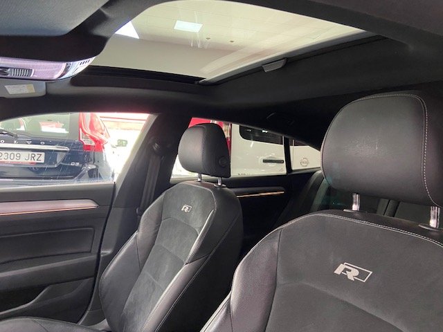 VOLKSWAGEN ARTEON 2.0 TDI R-LINE