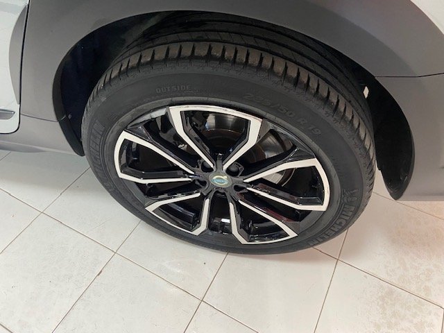 VOLVO V90 CROSS COUNTRY 2.0 D4