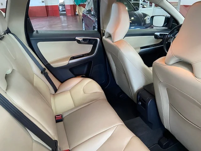 VOLVO XC60 2.0 D3 Momentum