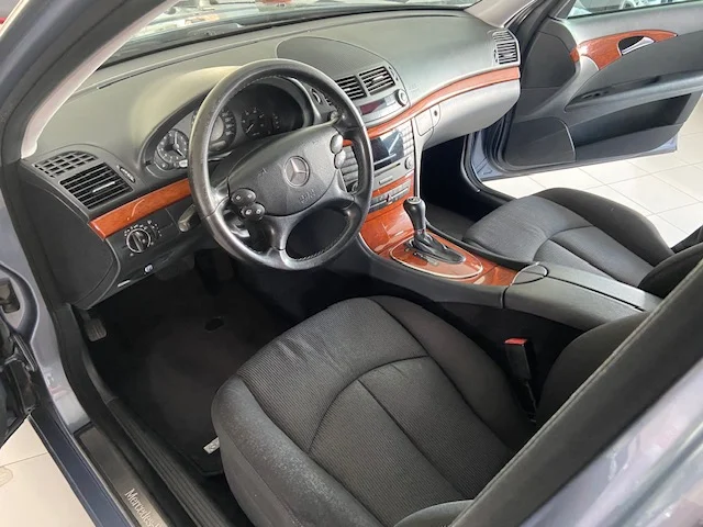 MERCEDES-BENZ Clase E 220 CDI