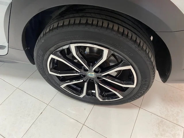 VOLVO V90 CROSS COUNTRY 2.0 D4