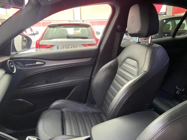 ALFA ROMEO STELVIO 2.2 JTDM VELOCE Q4