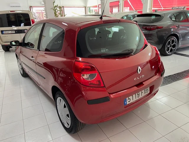RENAULT CLIO 1.5 DCI 3 PUERTAS