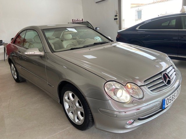 MERCEDES-BENZ CLK 270 CDI ELEGANCE