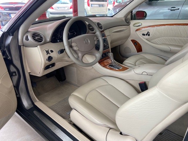 MERCEDES-BENZ CLK 270 CDI ELEGANCE