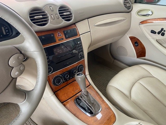 MERCEDES-BENZ CLK 270 CDI ELEGANCE