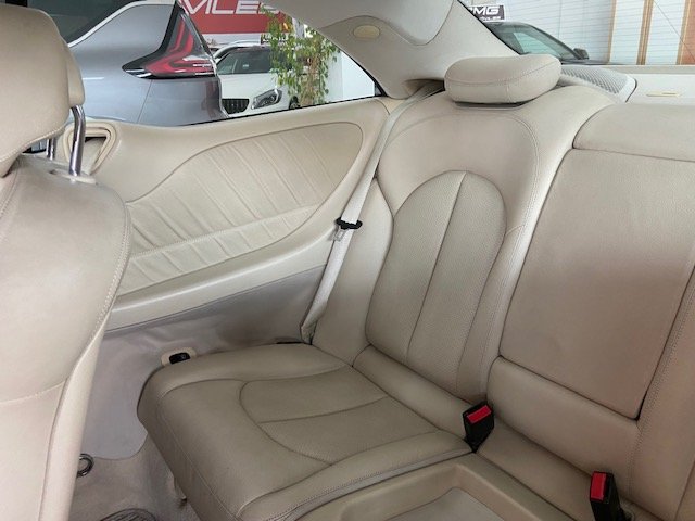 MERCEDES-BENZ CLK 270 CDI ELEGANCE