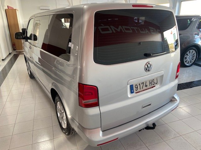 VOLKSWAGEN CARAVELLE T5 2.0 TDI 9 PLAZAS