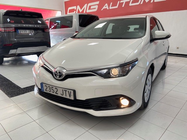 TOYOTA AURIS 1.4 TURBODIESEL 