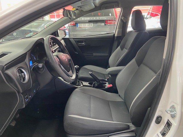 TOYOTA AURIS 1.4 TURBODIESEL 