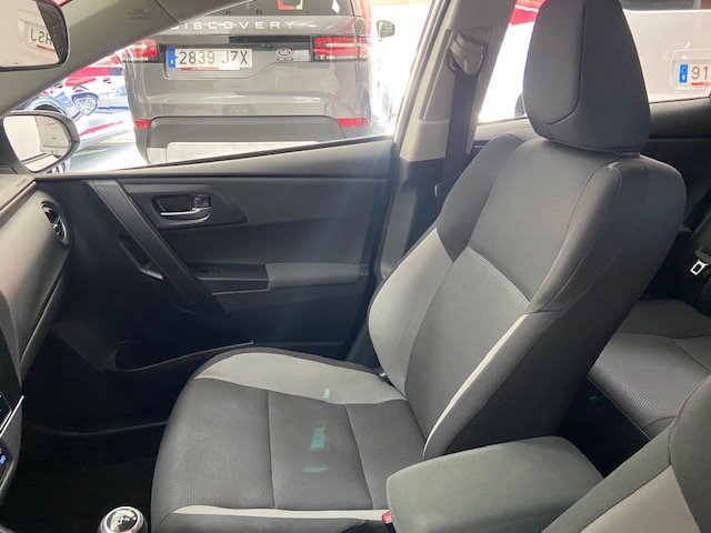 TOYOTA AURIS 1.4 TURBODIESEL 