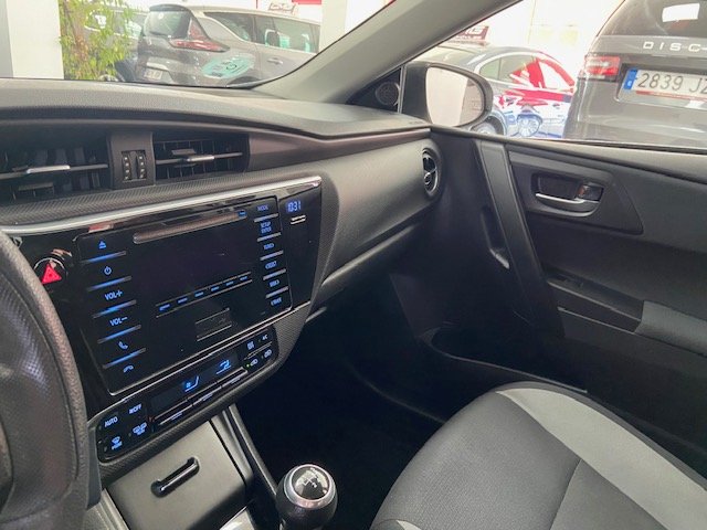 TOYOTA AURIS 1.4 TURBODIESEL 