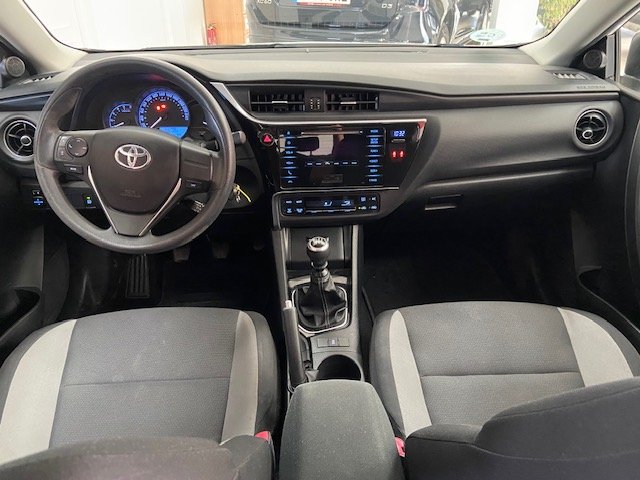 TOYOTA AURIS 1.4 TURBODIESEL 