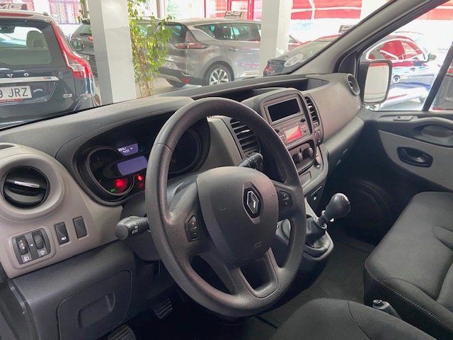 RENAULT Trafic 1.6 DCI 6 plazas 