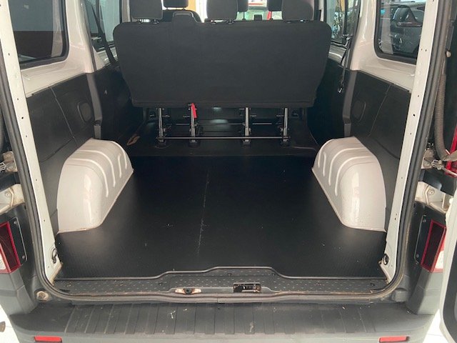 RENAULT Trafic 1.6 DCI 6 plazas 