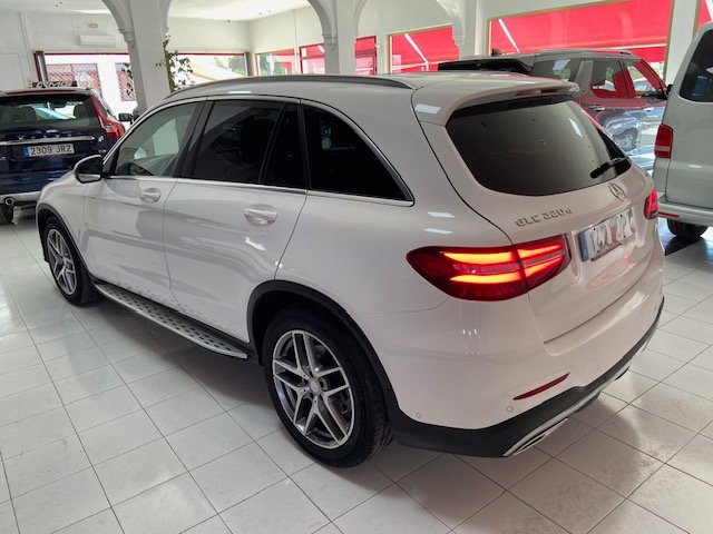 MERCEDES-BENZ GLC 220 CDI 4MATIC AMG LINE