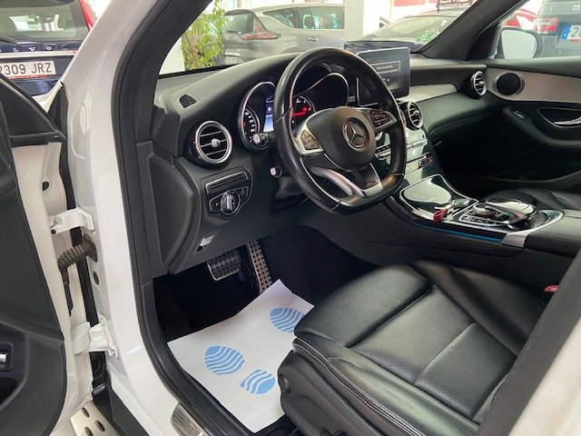 MERCEDES-BENZ GLC 220 CDI 4MATIC AMG LINE