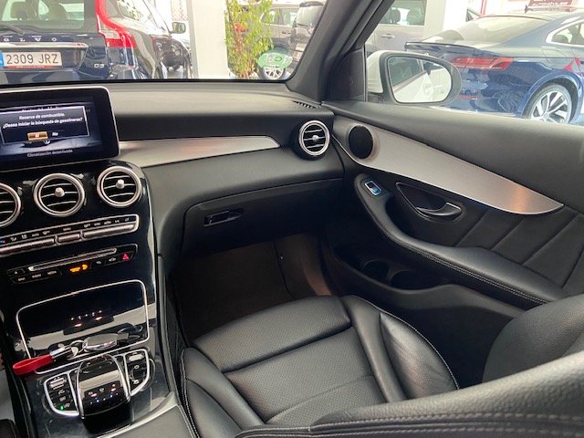 MERCEDES-BENZ GLC 220 CDI 4MATIC AMG LINE