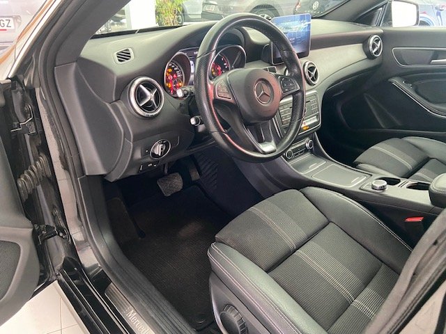 MERCEDES-BENZ CLA 200 CDI Shooting Break 