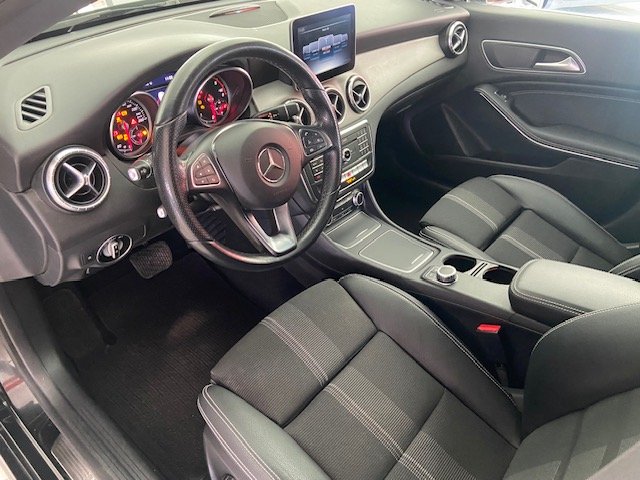 MERCEDES-BENZ CLA 200 CDI Shooting Break 