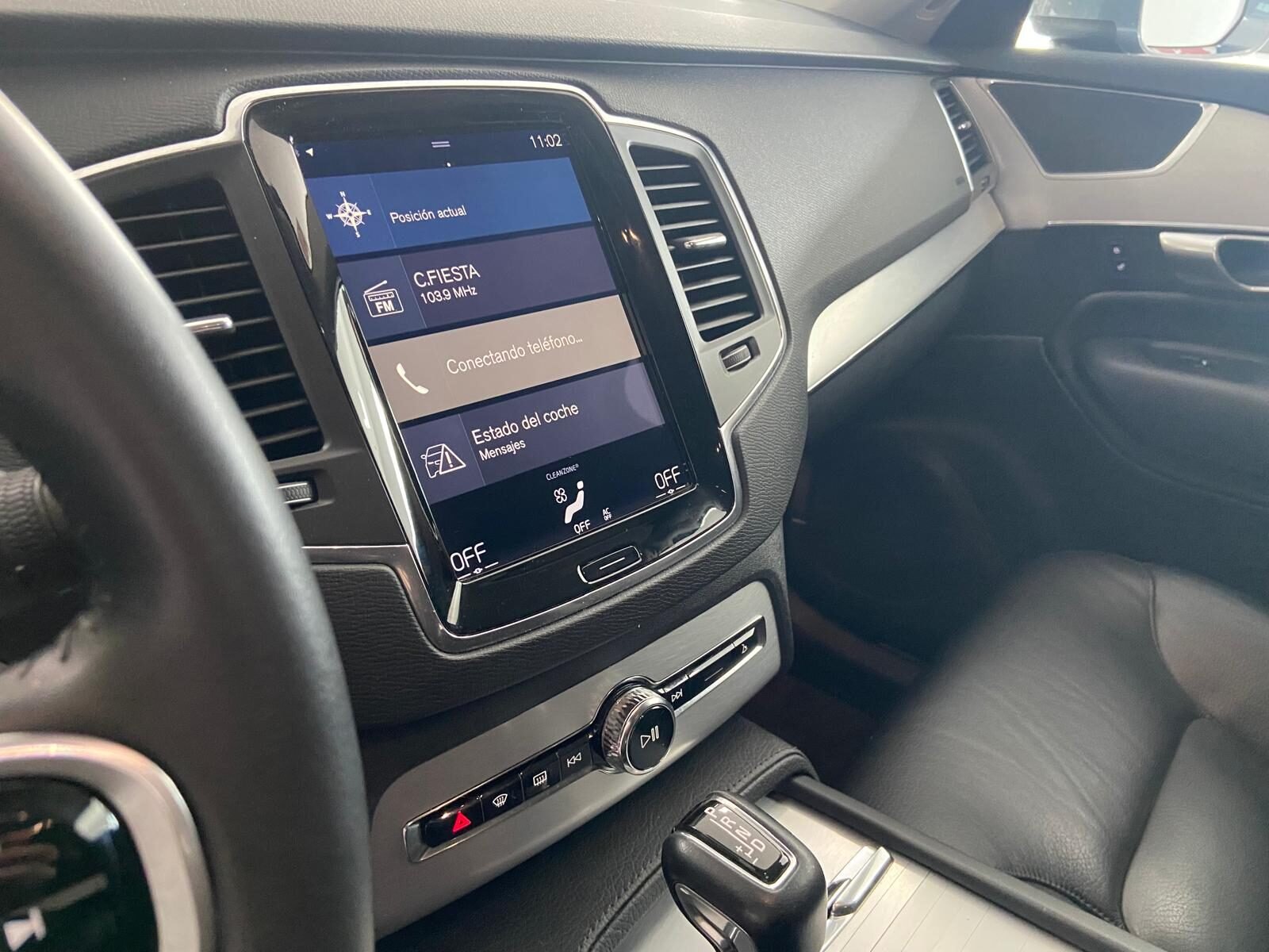 VOLVO XC90 2.0 D5 Momentum AWD 7 Plazas