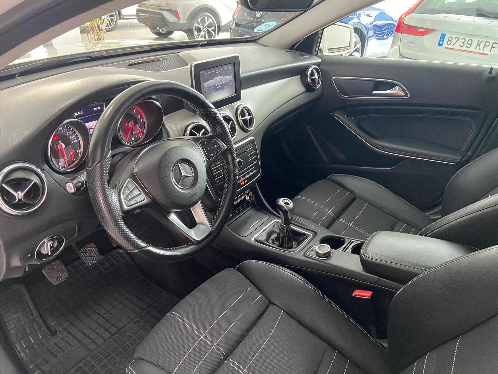 MERCEDES-BENZ GLA 200 CDI URBAN