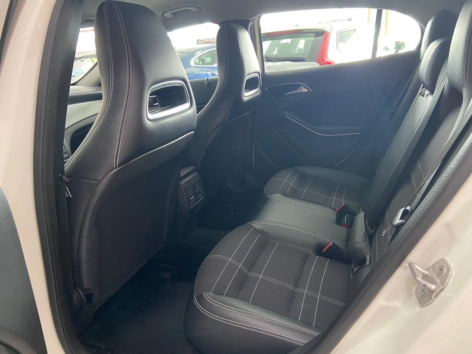 MERCEDES-BENZ GLA 200 CDI URBAN