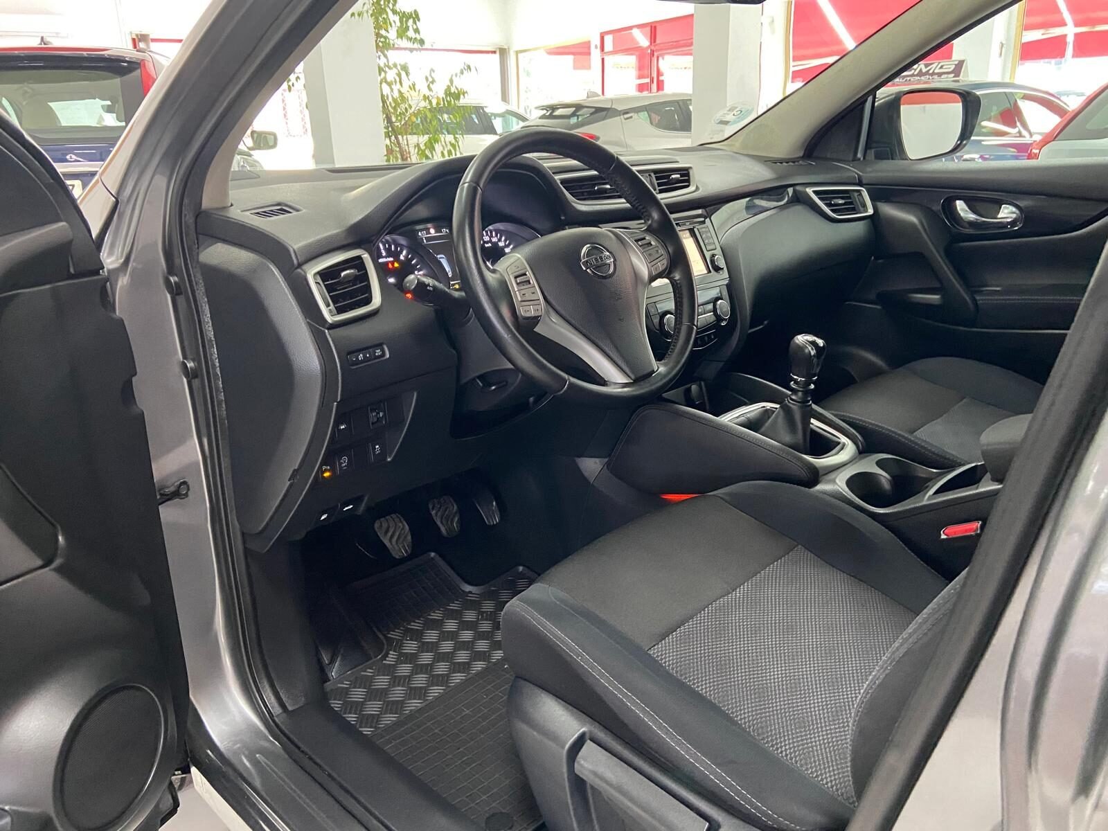 NISSAN QASHQAI 1.6 DCI N-CONNECTA