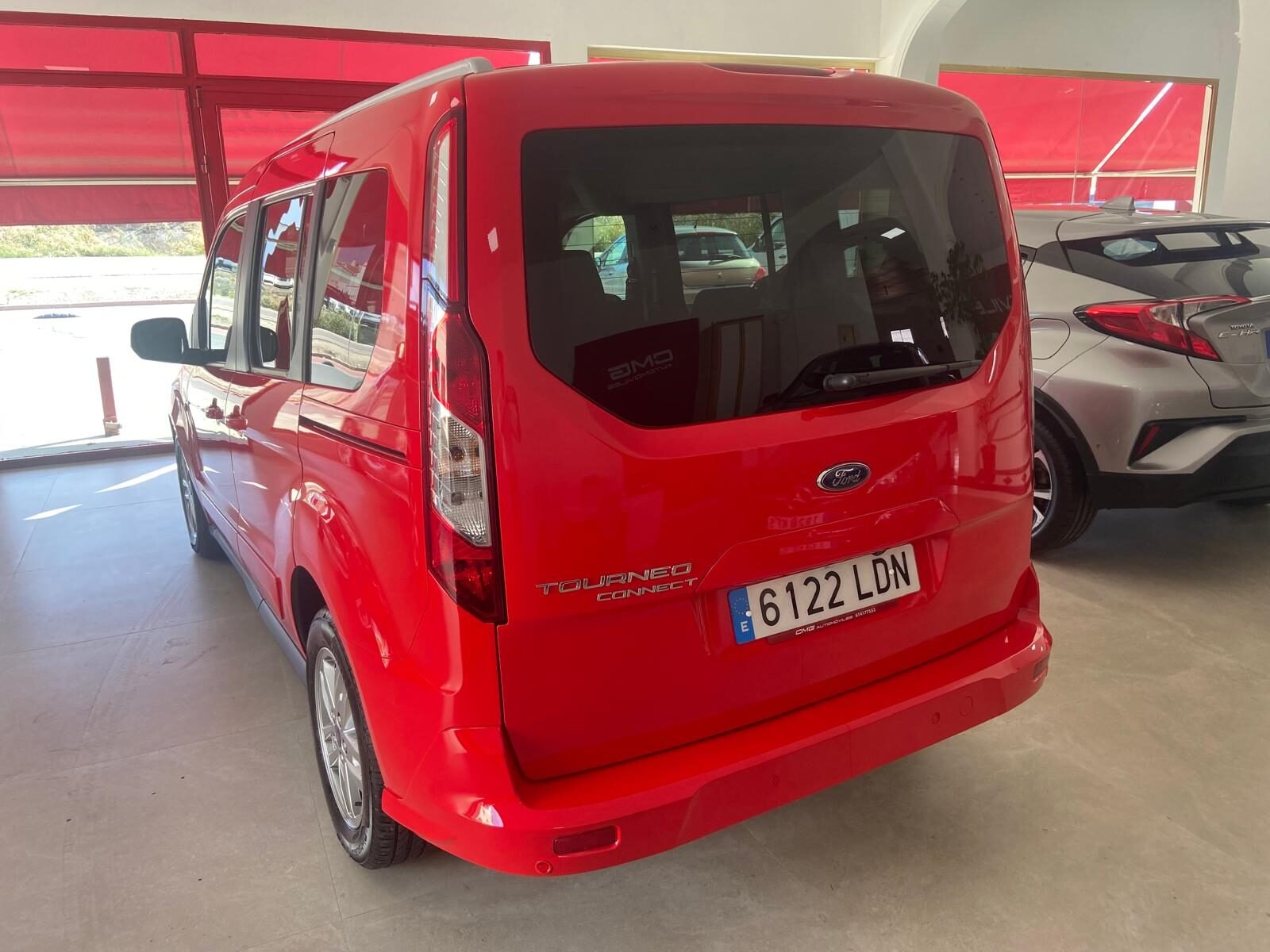 FORD TOURNEO CONNECT 1.5 TDCI TITANIUM