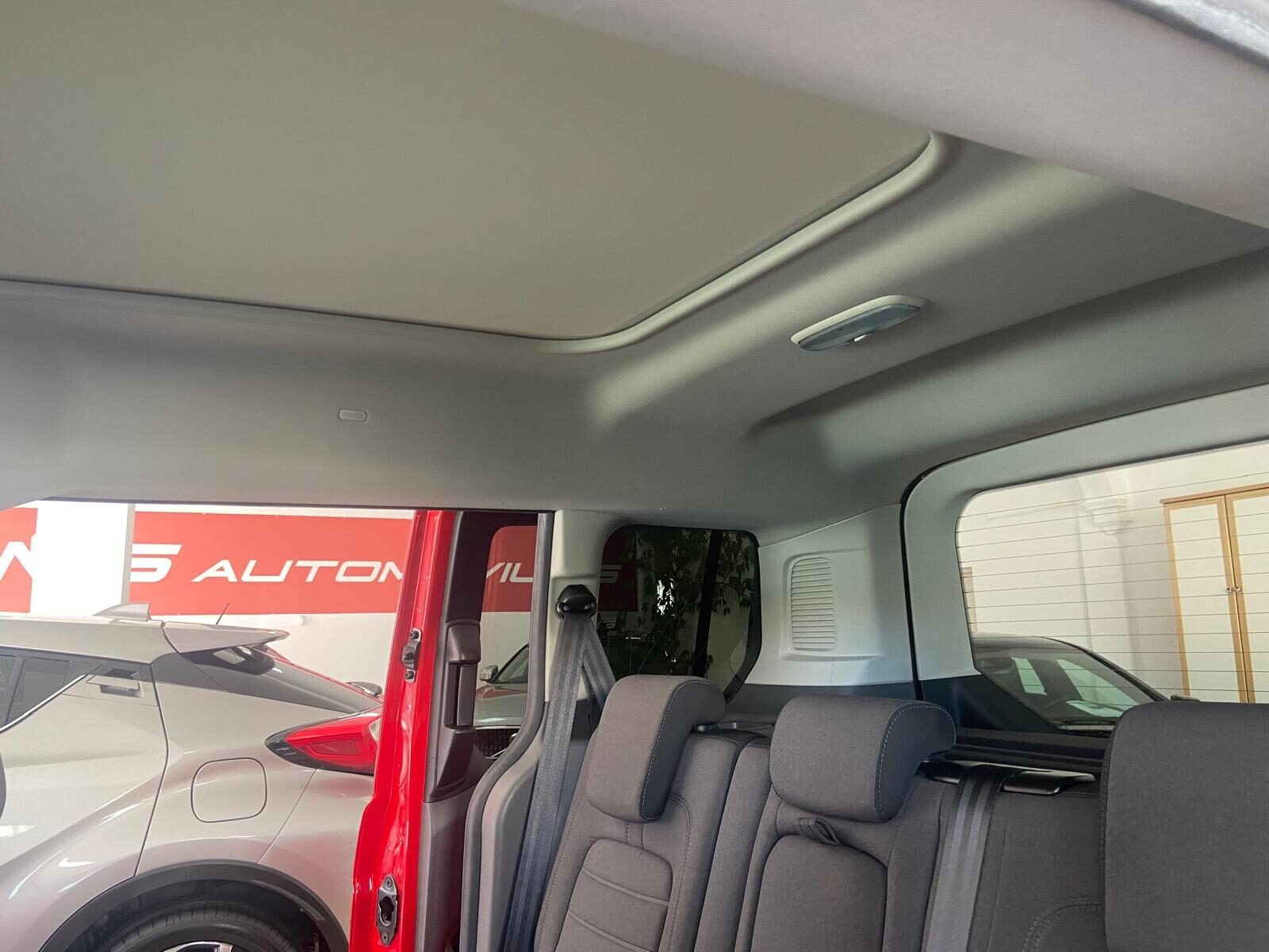 FORD TOURNEO CONNECT 1.5 TDCI TITANIUM