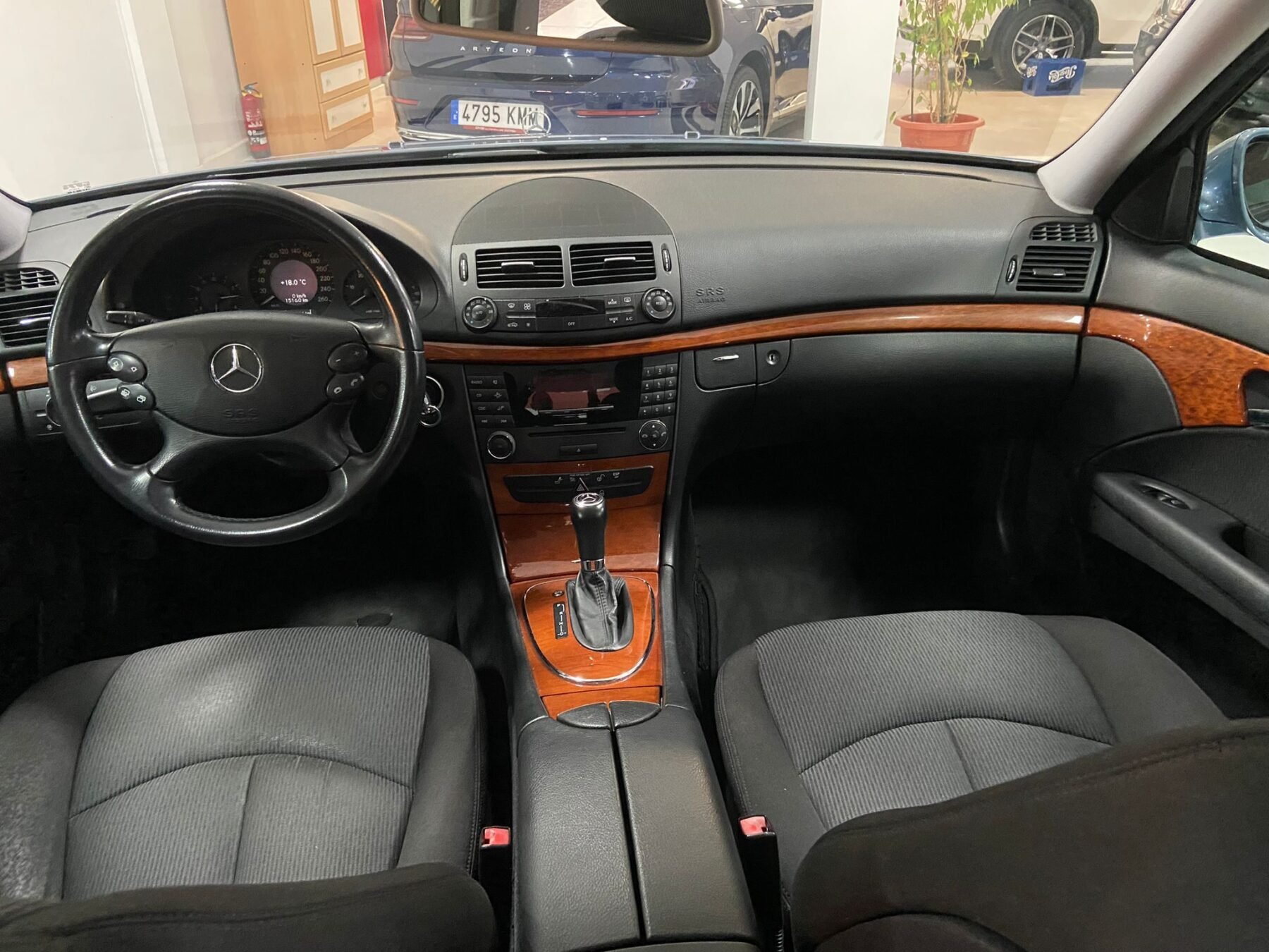 MERCEDES-BENZ Clase E 220 CDI CLASIC