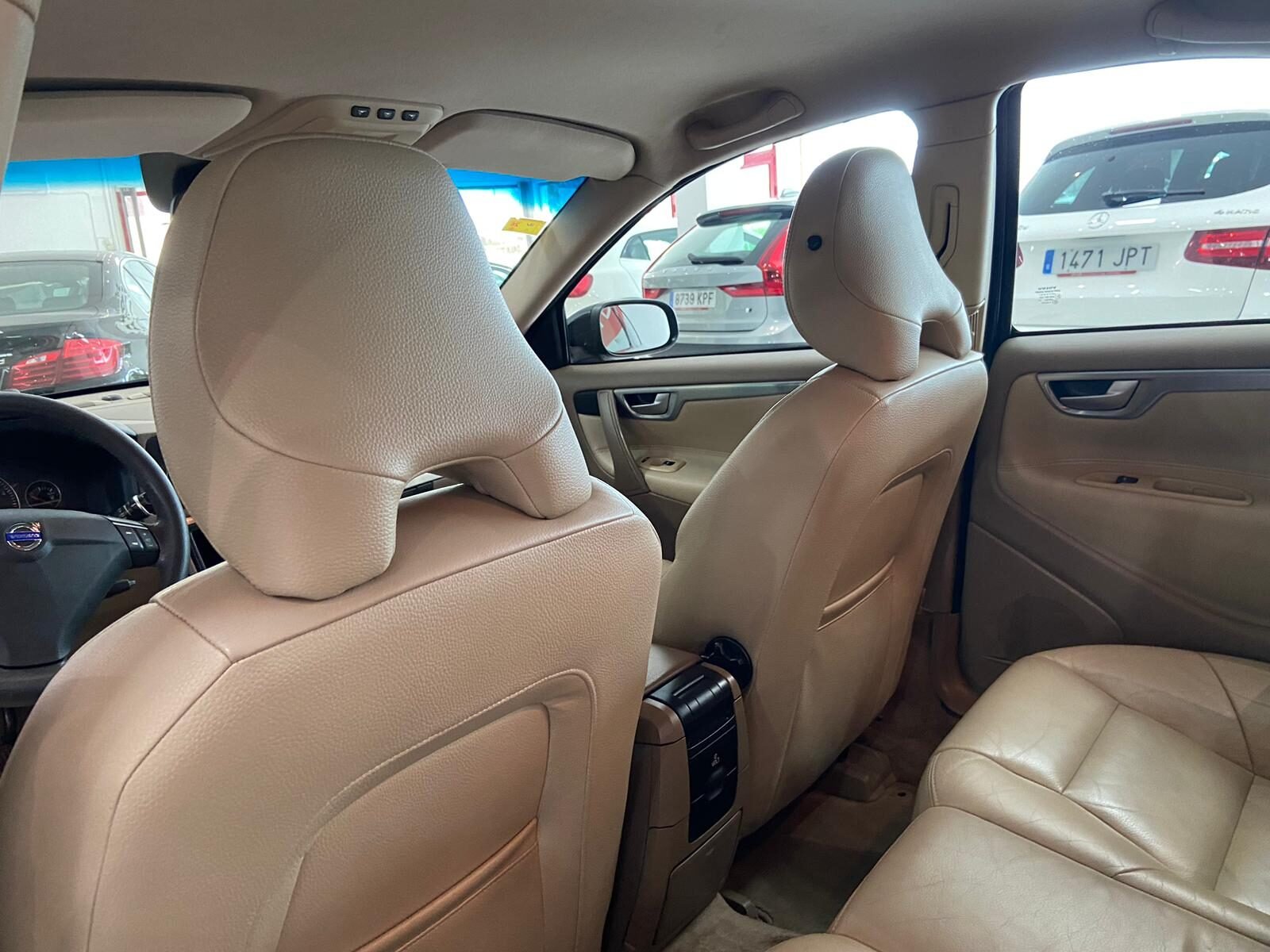 VOLVO S60 2.4 D5 MOMENTUM